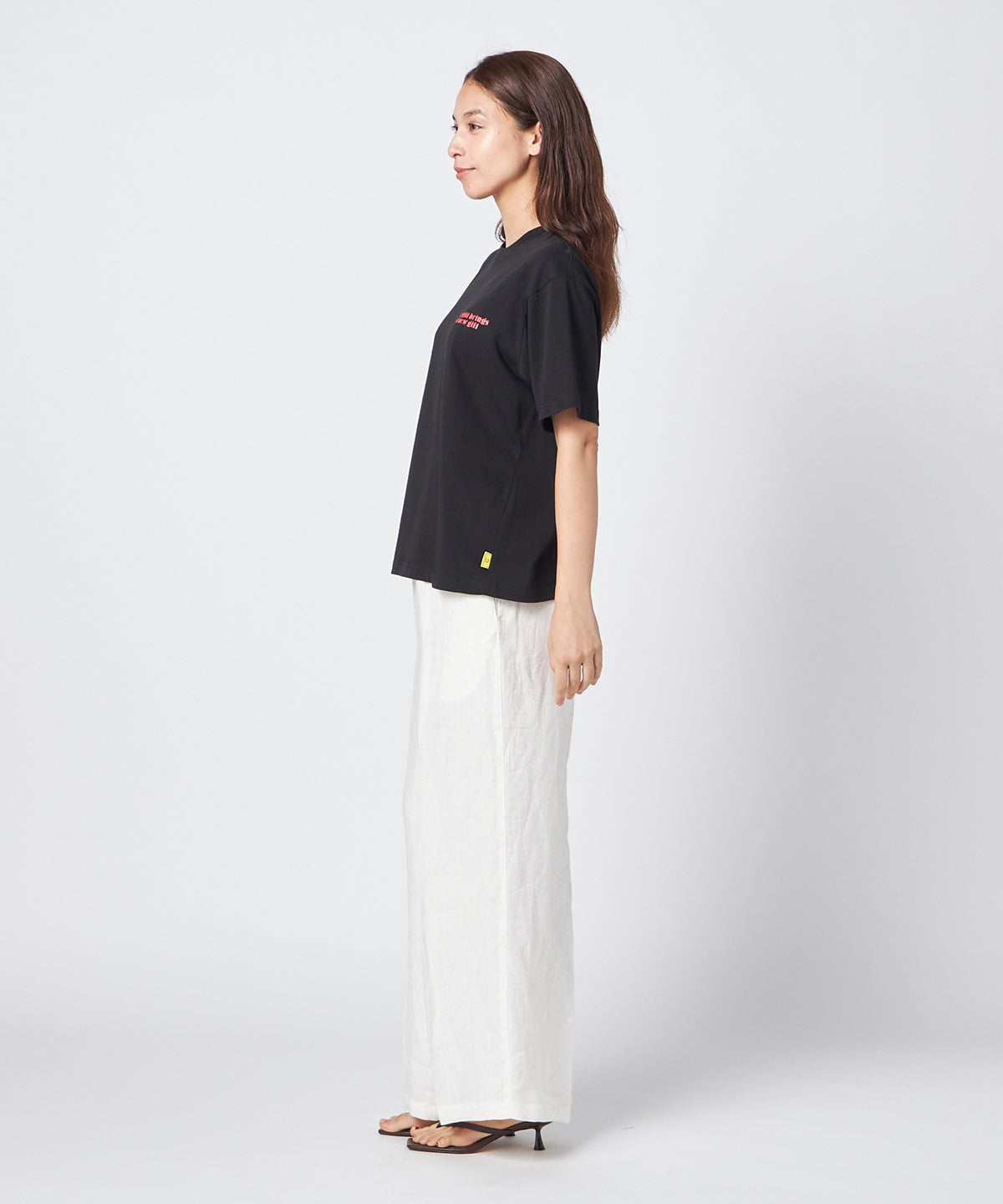 Lunch T-shirts GIFT MEET GIFT BLACK