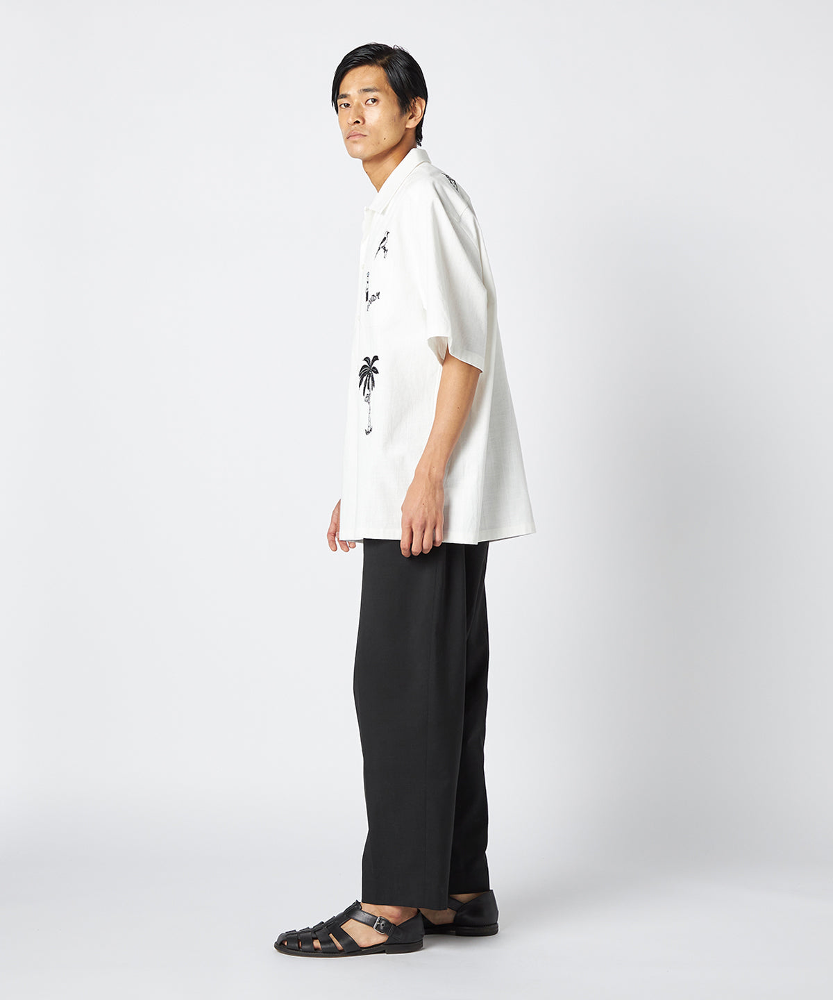 刺繍半袖シャツ "Everyday Ghana" OFF WHITE