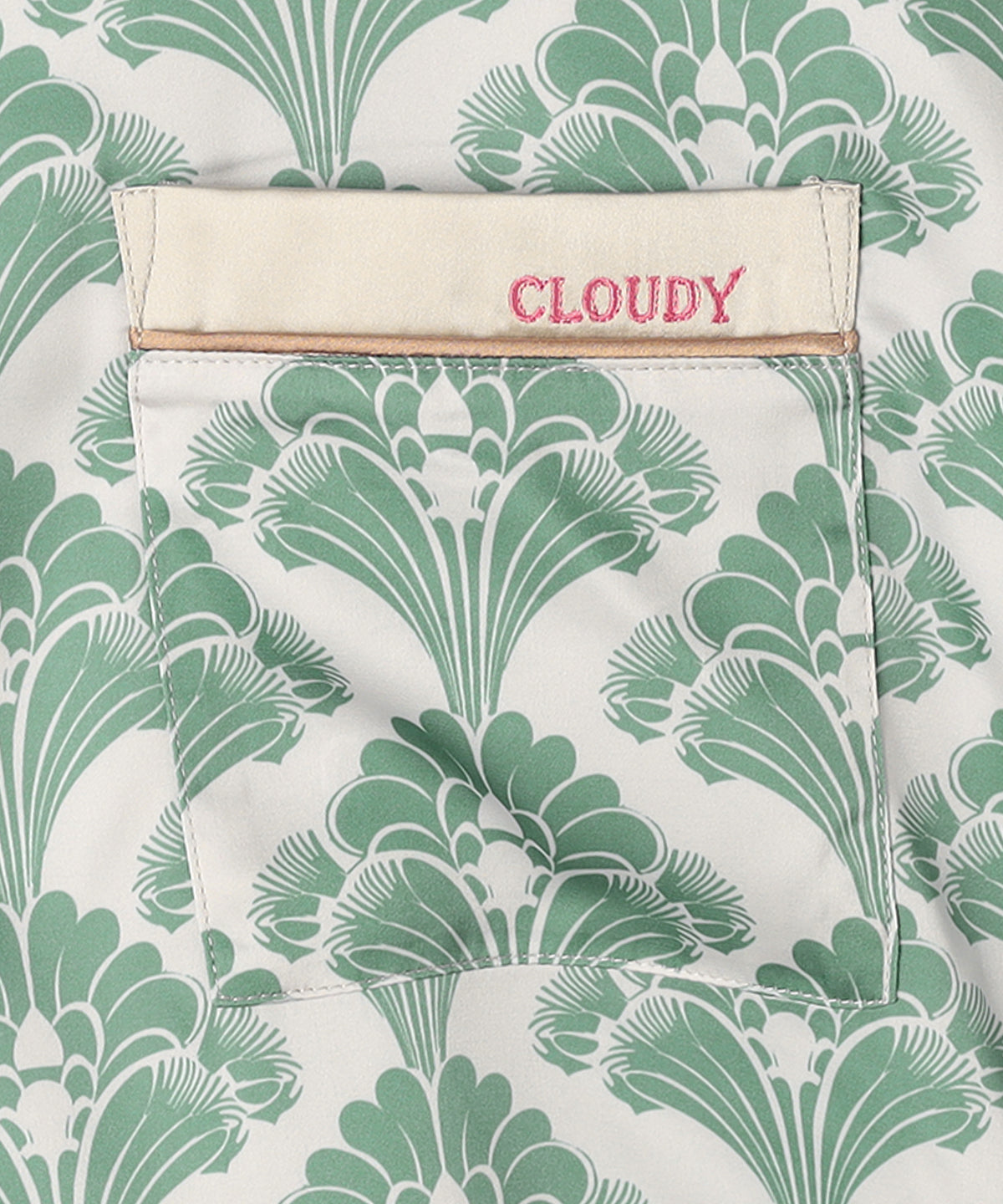 CLOUDY サテンパジャマセット Enigmatic elegance