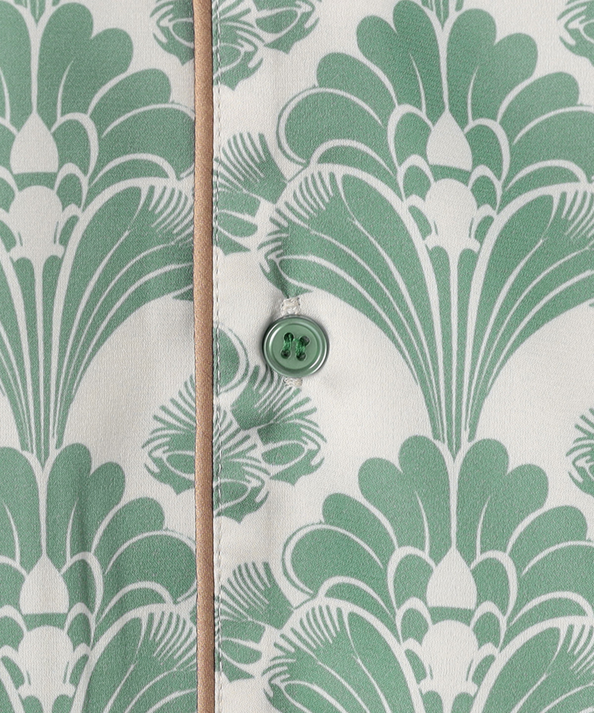 CLOUDY サテンパジャマセット Enigmatic elegance