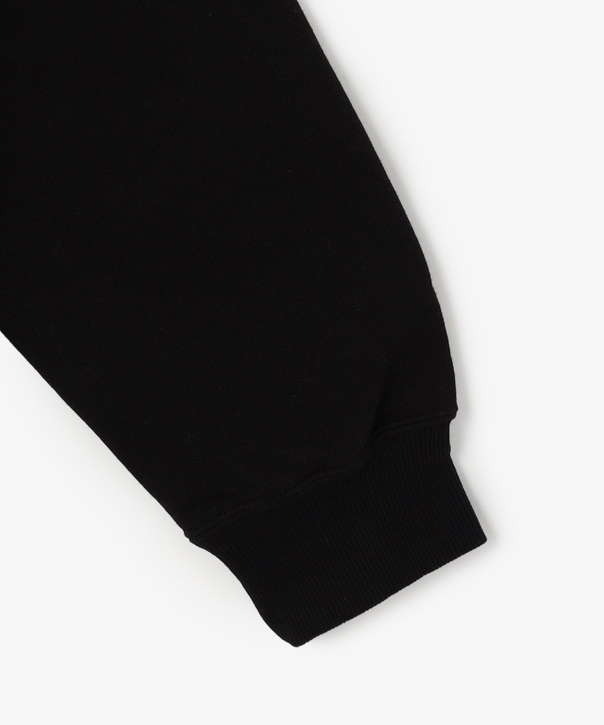 【予約:11月下旬発送予定】スウェットシャツ Accra BLACK