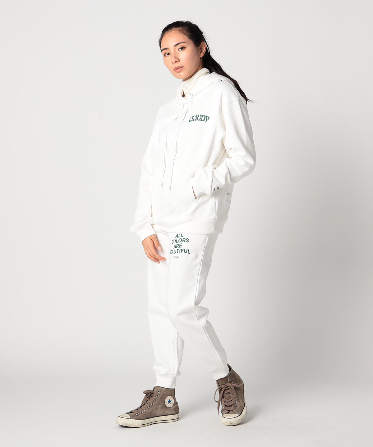 スウェットパンツ ALL COLORS ARE BEAUTIFUL ホワイト