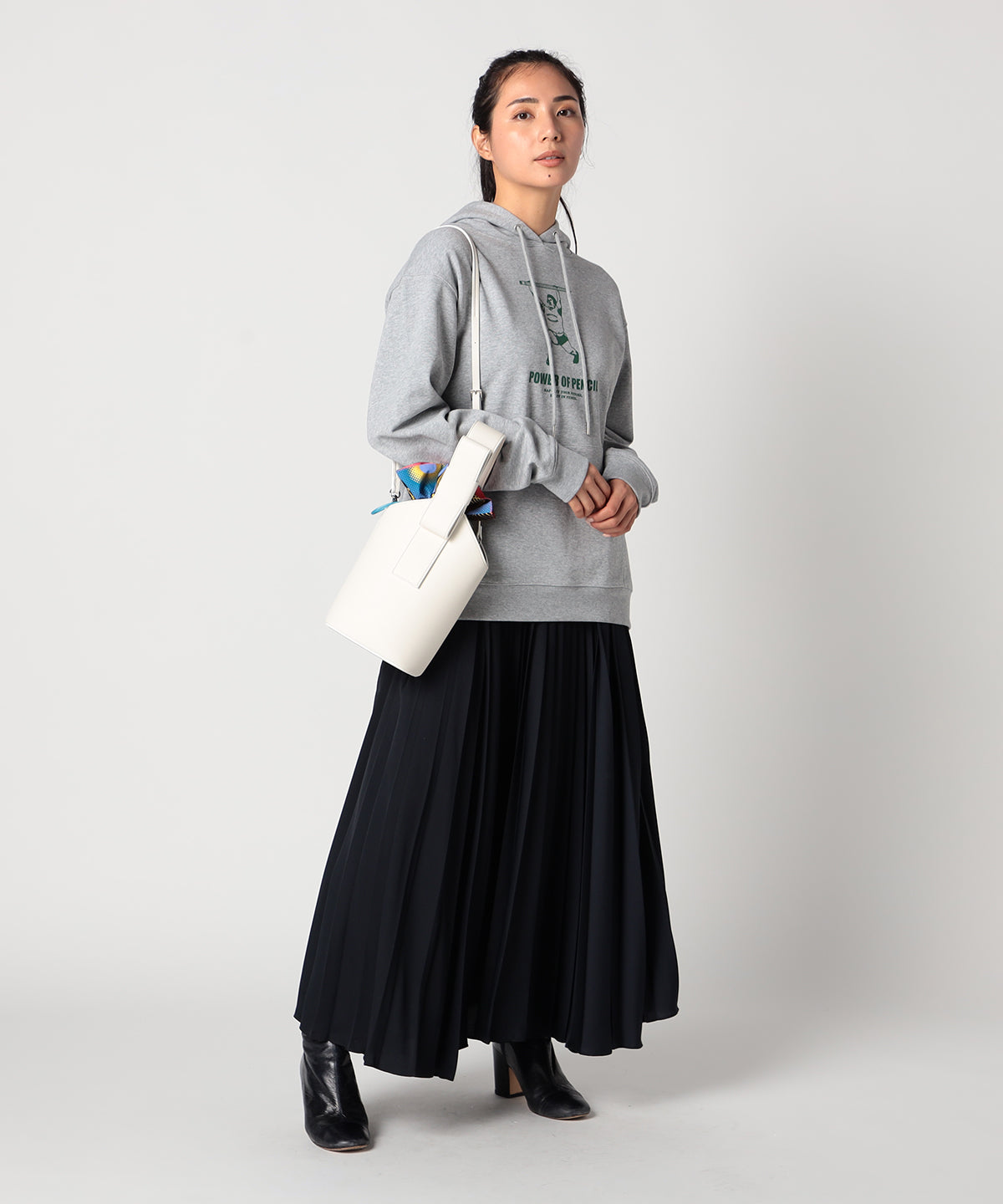 Ribbon Tube Bag WHITE