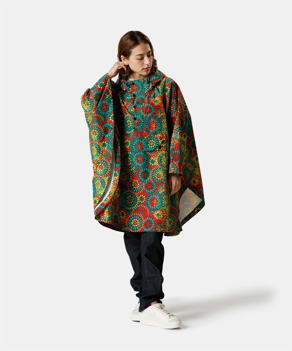 Recycled Poncho-style Rainwear GREEN