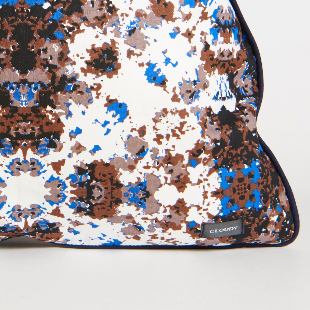 Cushion Cover (Medium) 231