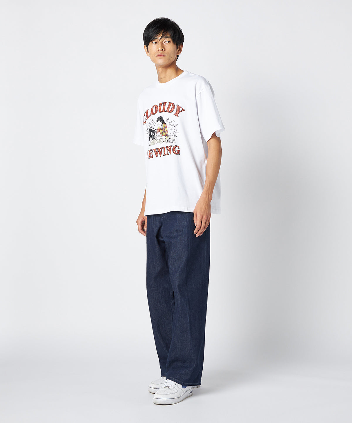 Lunch T-shirts CLOUDY SEWING BLACK