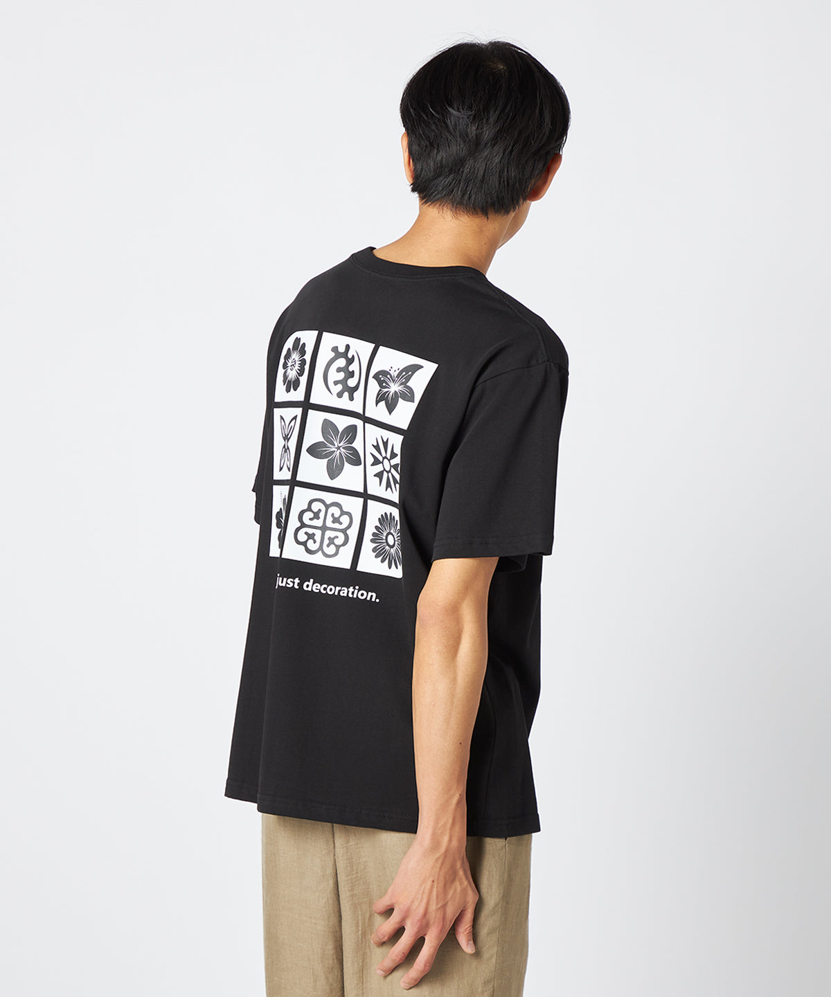 Lunch T-shirts flower and adinkra  BLACK