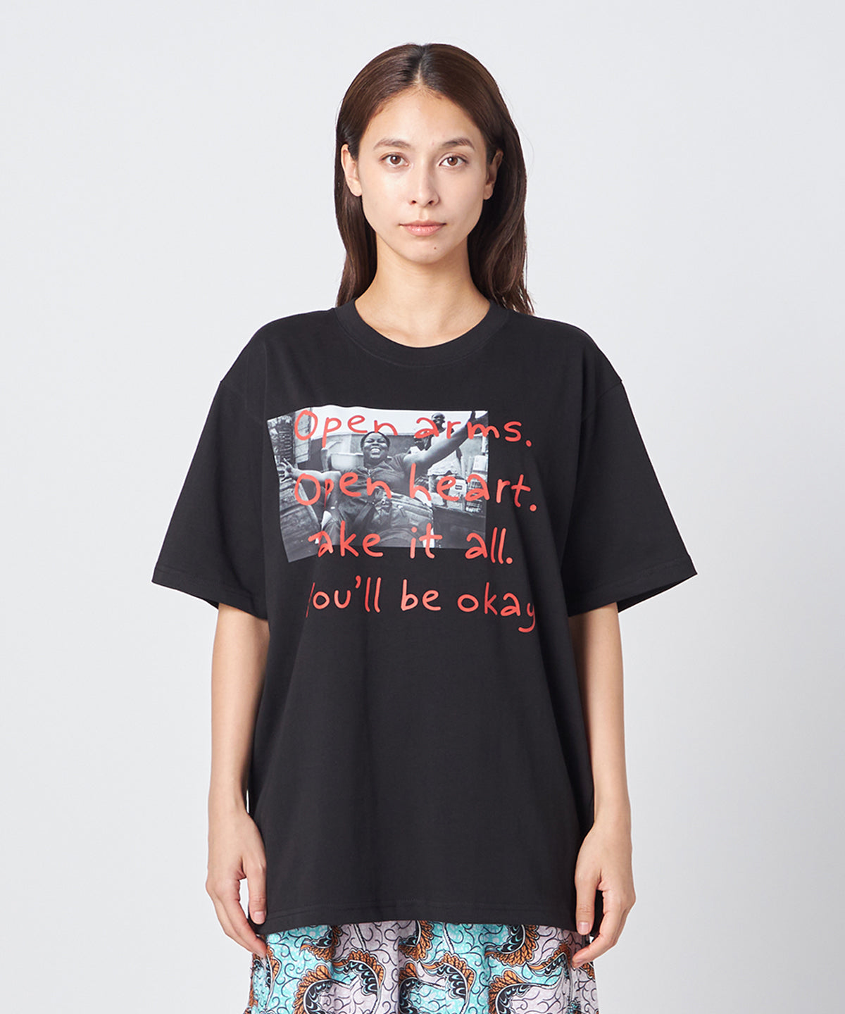 Lunch T-shirts OPEN ARMS BLACK