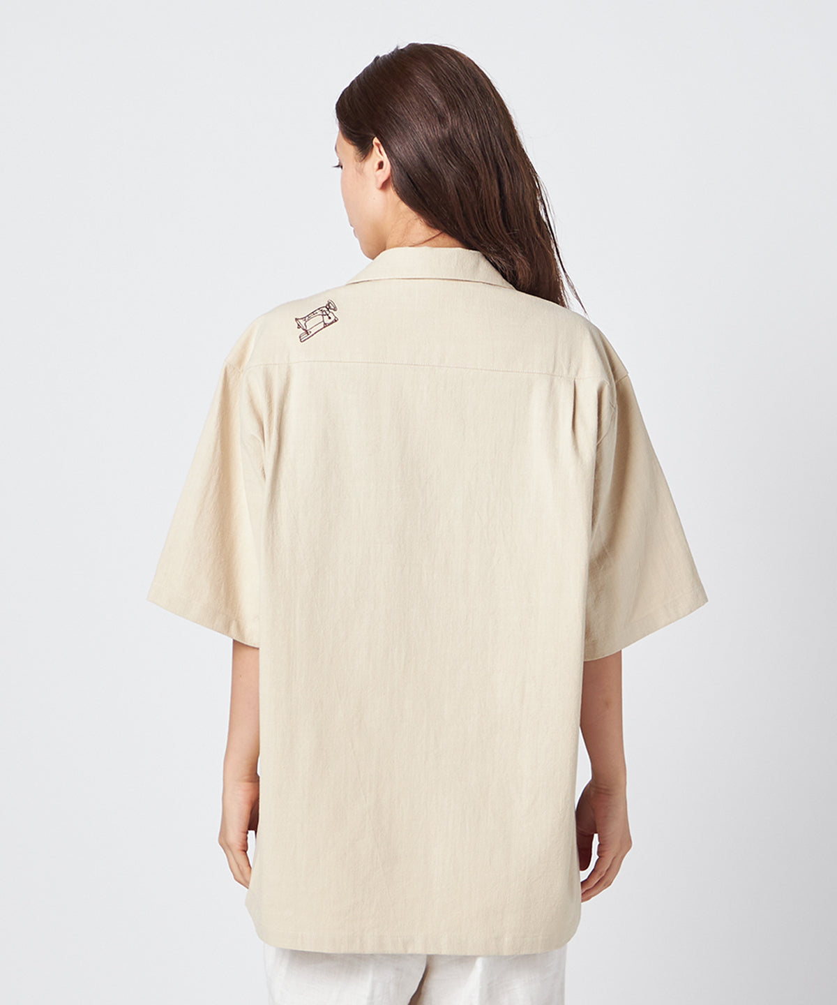 刺繍半袖シャツ "Everyday Ghana" BEIGE