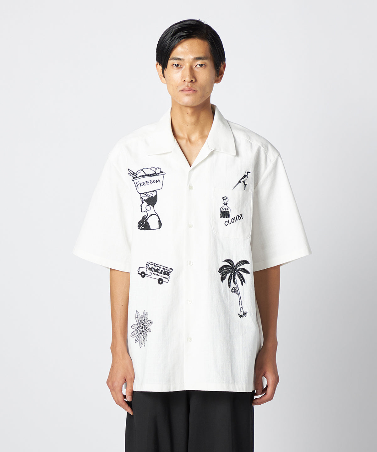 刺繍半袖シャツ "Everyday Ghana" OFF WHITE