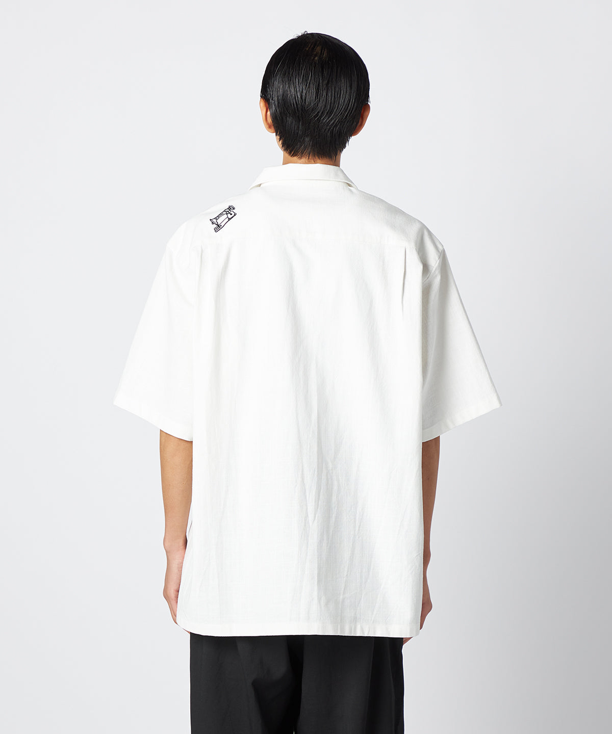 刺繍半袖シャツ 
