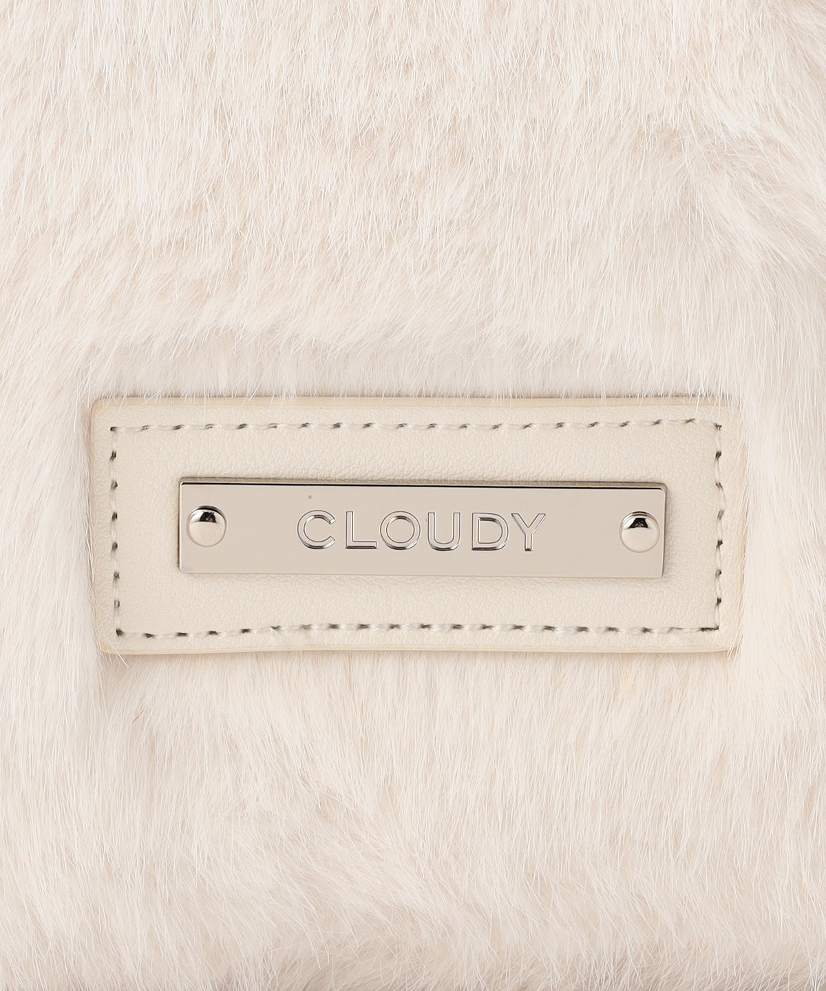 ラウンドハンドルファーバッグ　WHITE