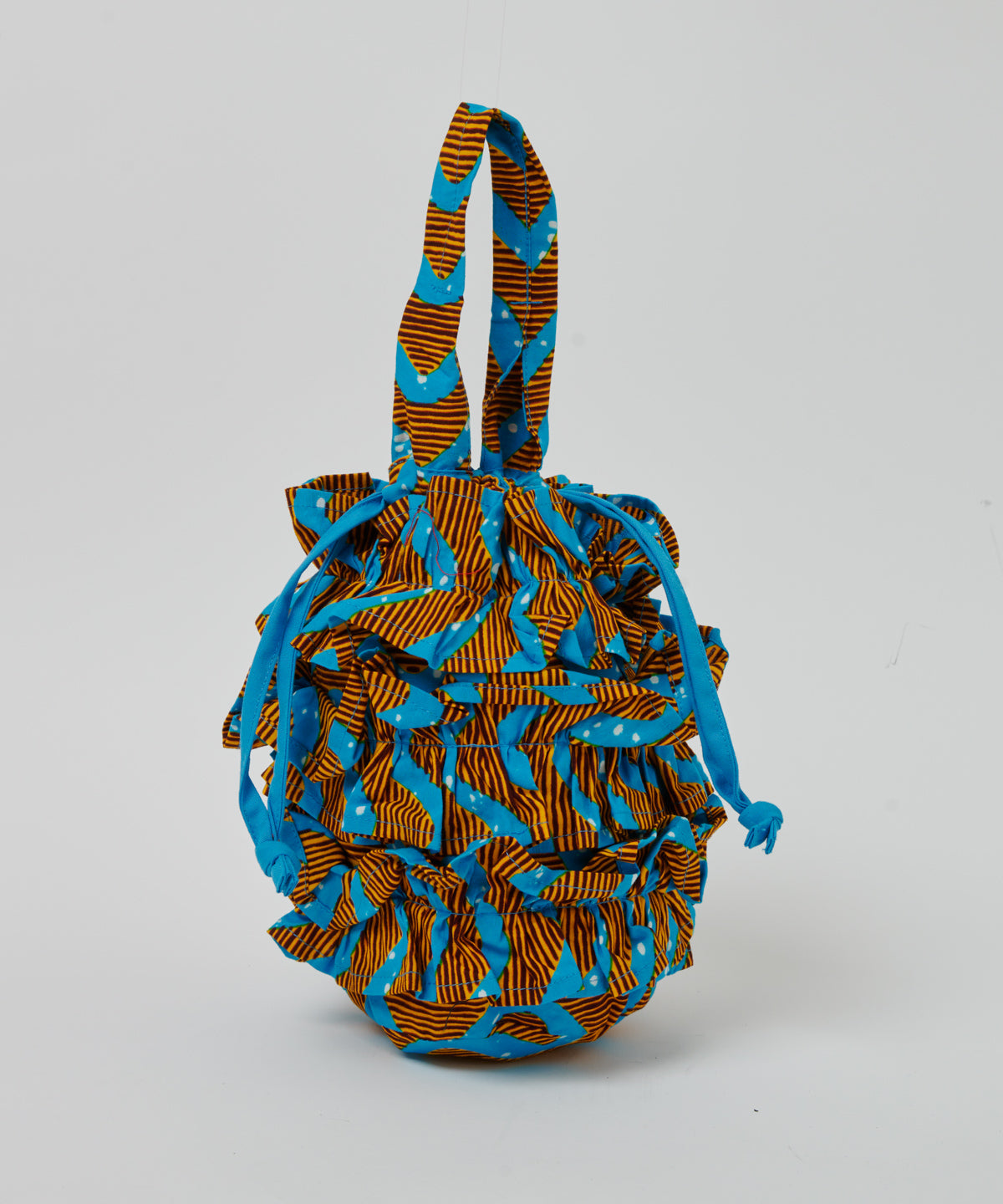 Frills Tube Drawstring Bag079