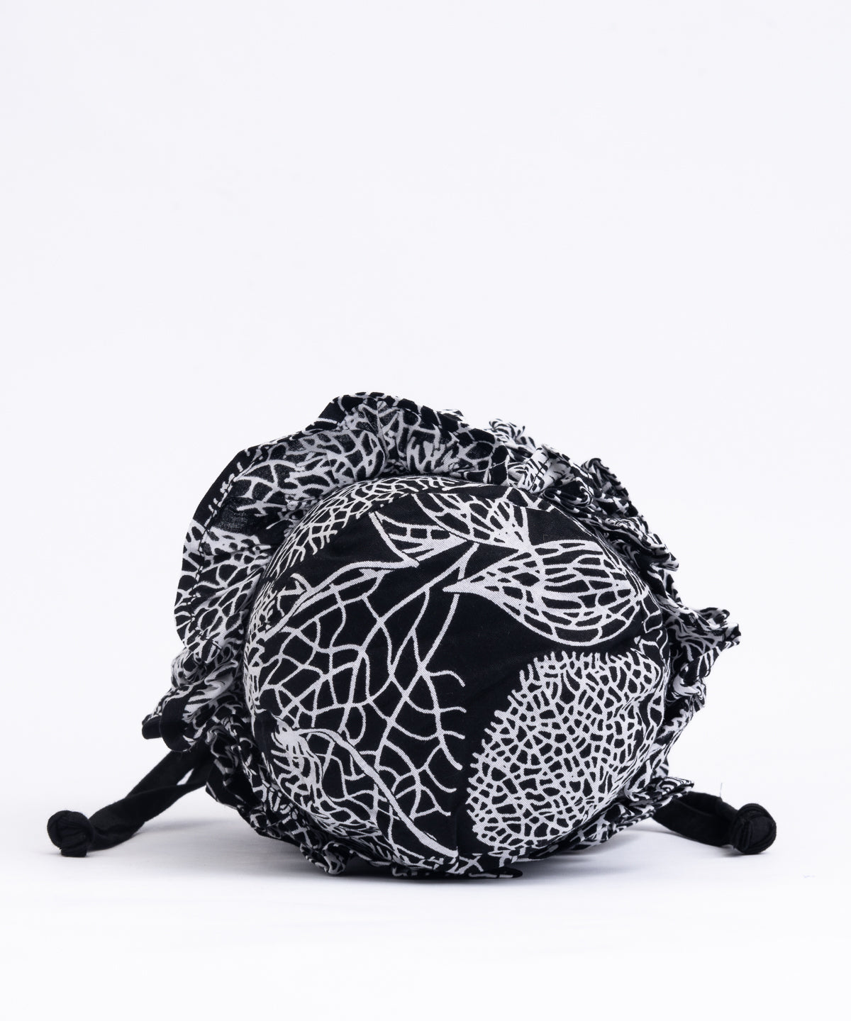 Frills Tube Drawstring Bag 048