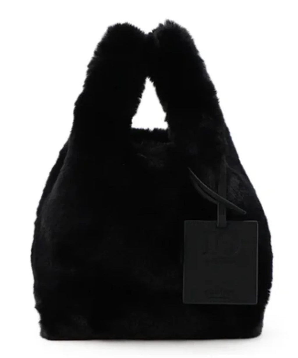 item3aae2998aaff11ef8a5b0242ac 