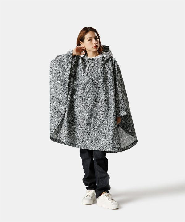 Recycled Poncho-style Rainwear BLACK