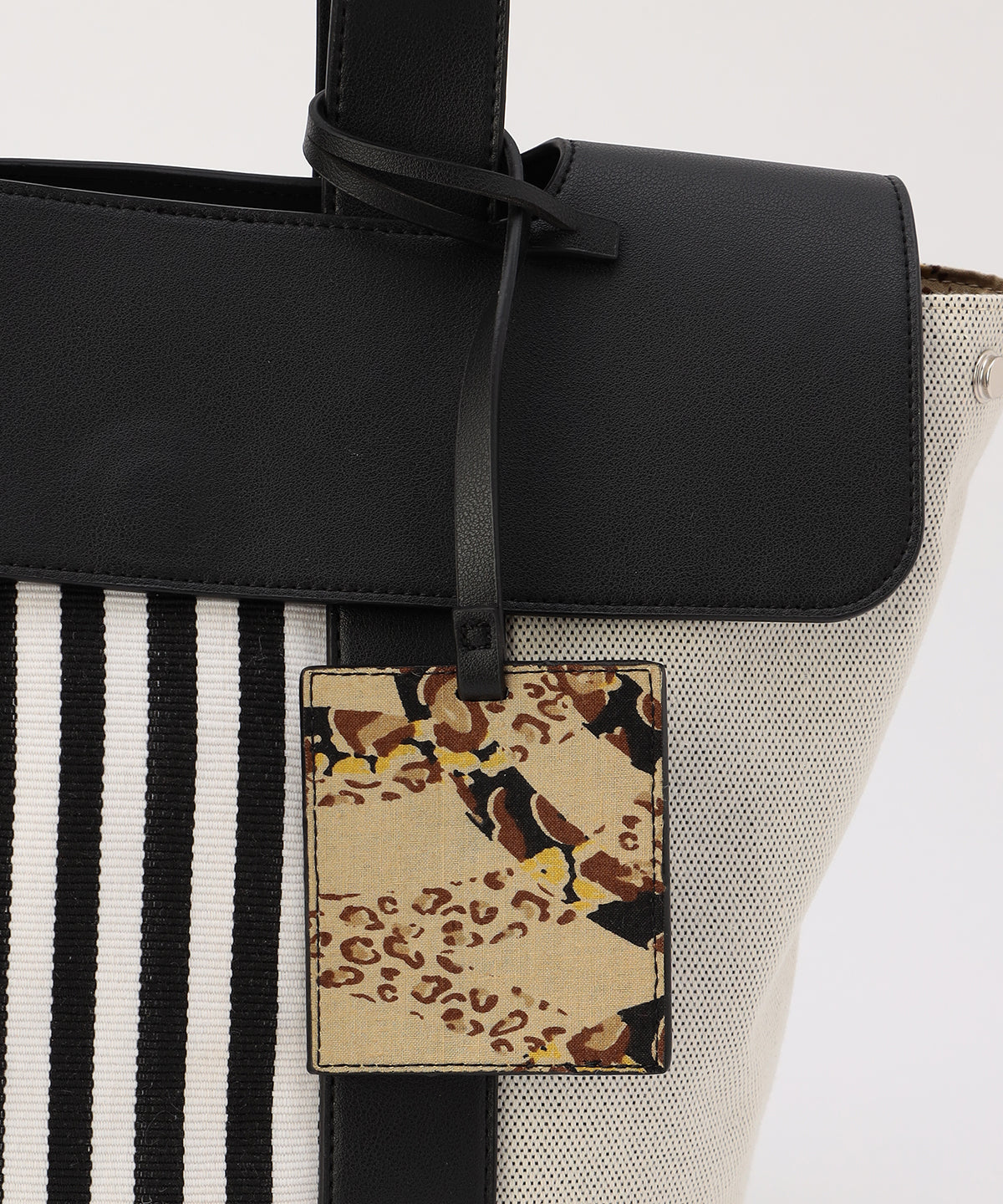 Two Tone Kente Bag （Medium）BLACK