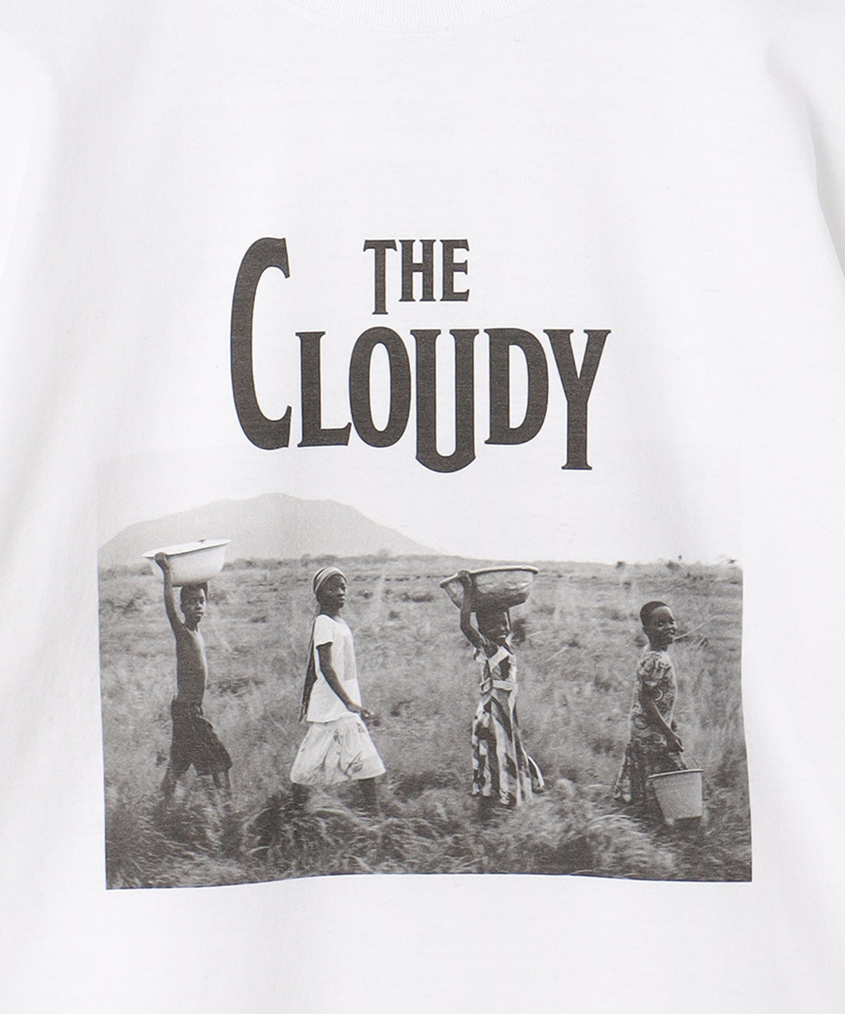 T-shirts THE CLOUDY WHITE