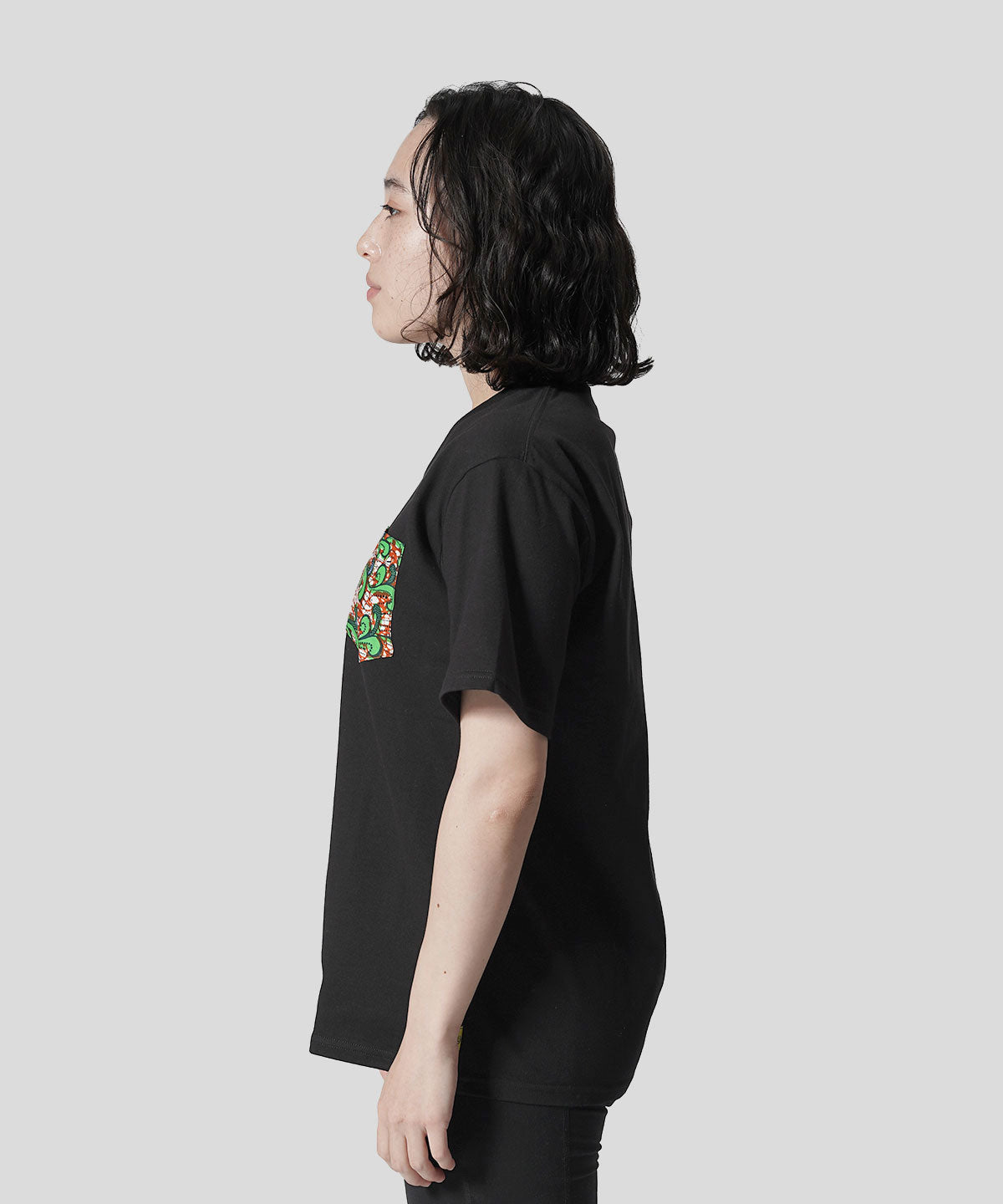 Pocket T-SHIRTS Vneck 096 BLACK