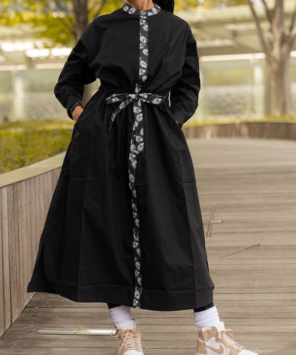 Plain One-Piece Dress with a Little Pattern BLACK
